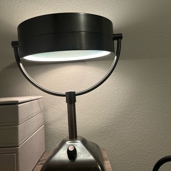 Vanity mirror - Picture 3 of 3